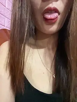 Moon pusy online show from 03/25/26, 02:38