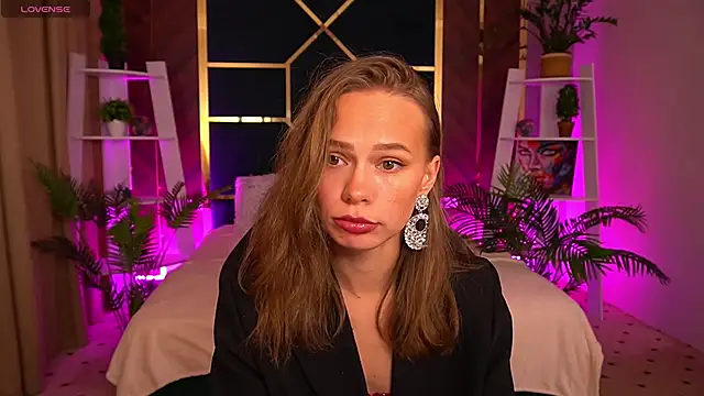 ShyySiren online show from 10/24/25, 01:54