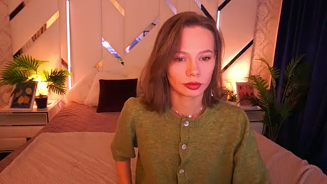 ShyySiren online show from 12/22/25, 08:36