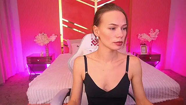 ShyySiren online show from 11/09/25, 08:18