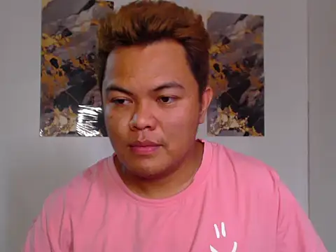 Snapshot of Gayasianzowe chatting on 09/15/25, 05:52 Gayasianzowe online show from 09/15/25, 05:52