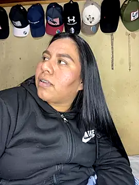 Snapshot of babyjuly19 chatting on 10/25/25, 07:51 babyjuly19 online show from 10/25/25, 07:51