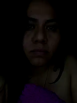 Snapshot of babyjuly19 chatting on 10/02/25, 04:27 babyjuly19 online show from 10/02/25, 04:27