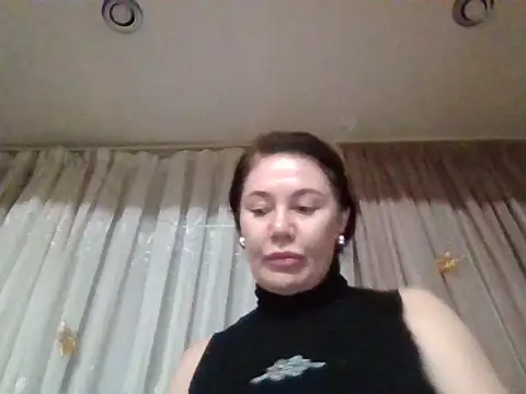 Lomivah online show from 11/16/25, 06:56