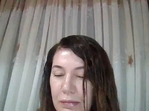 Lomivah online show from 11/12/25, 04:44