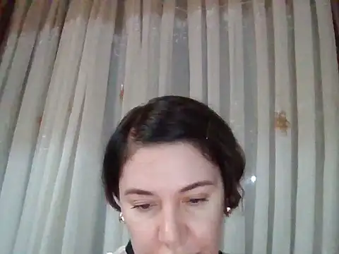 Lomivah online show from 11/19/25, 01:11