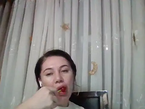 Lomivah online show from 11/15/25, 08:35