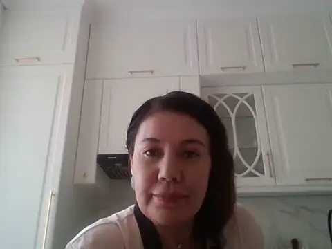 Lomivah online show from 10/27/25, 09:32