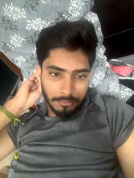 Snapshot of vikranthLong chatting on 10/11/25, 02:51 vikranthLong online show from 10/11/25, 02:51