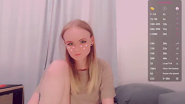 Snapshot of AliceNya_cute chatting on 07/09/26, 04:46 AliceNya cute online show from 07/09/26, 04:46