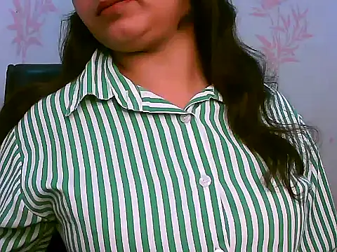 Snapshot of Mahi_Chaudhary chatting on 10/03/25, 05:53 Mahi Chaudhary online show from 10/03/25, 05:53