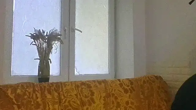 Snapshot of Lorveth chatting on 10/31/25, 07:16 Lorveth online show from 10/31/25, 07:16