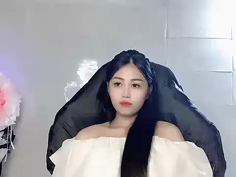 Lyly4757 online show from 12/13/25, 10:16