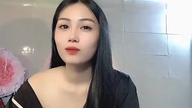 Lyly4757 online show from 10/30/25, 01:42