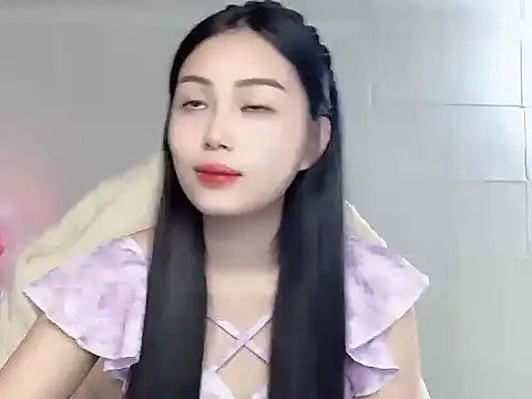 Lyly4757 online show from 11/28/25, 05:07