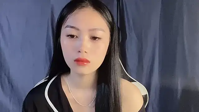 Lyly4757 online show from 09/20/25, 08:58