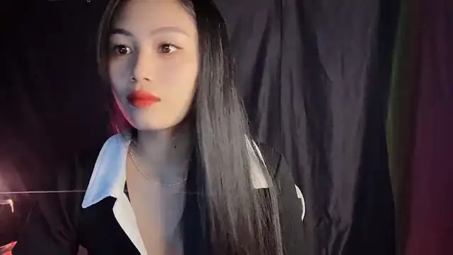 Lyly4757 online show from 10/09/25, 11:05