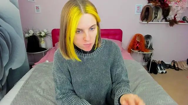 SabrinaRayX online show from 04/07/26, 04:20