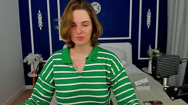 SabrinaRayX online show from 10/27/25, 01:23