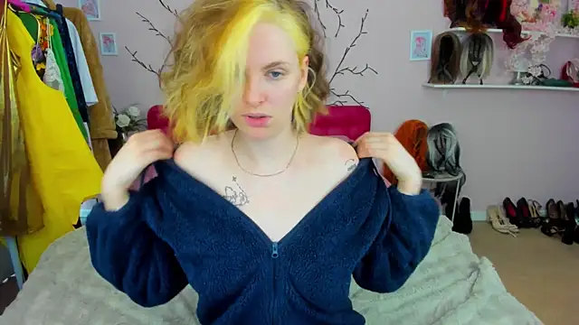 SabrinaRayX online show from 02/27/26, 07:52