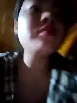 emilyzz online show from 11/03/25, 02:17