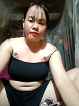 emilyzz online show from 10/18/25, 01:02