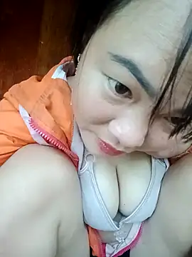 emilyzz online show from 11/02/25, 01:54