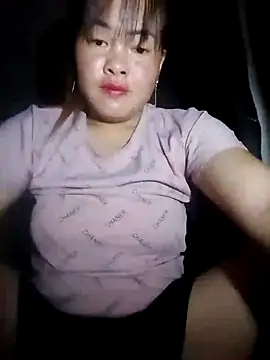 emilyzz online show from 10/10/25, 10:21