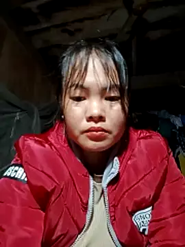 emilyzz online show from 05/10/26, 02:59
