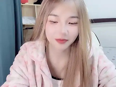 W-Sunflower online show from 11/25/25, 02:17