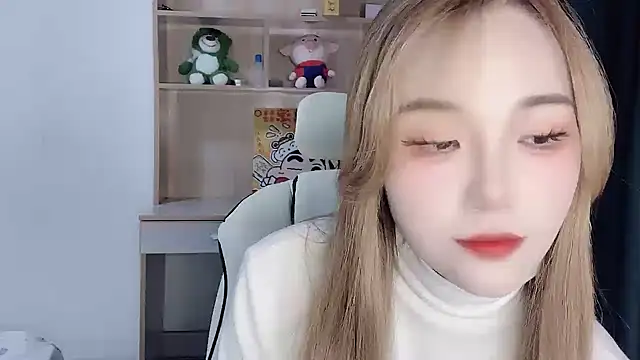 W-Sunflower online show from 10/14/25, 05:41