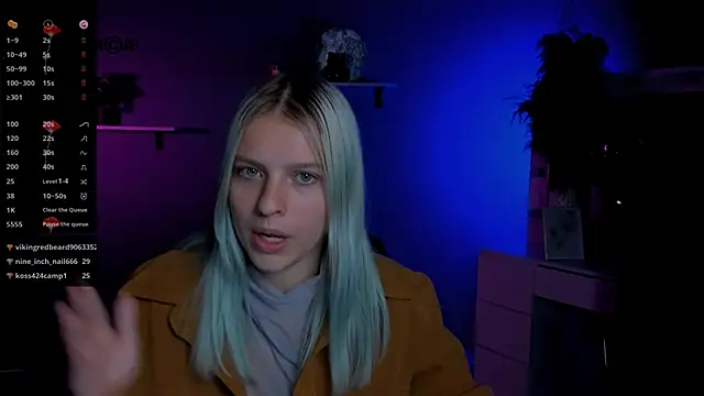 kaela spell  online show from 10/14/25, 09:15