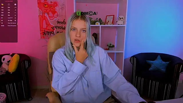 kaela spell  online show from 10/01/25, 09:14