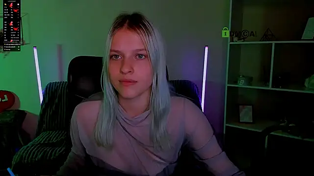 kaela spell  online show from 10/19/25, 01:03