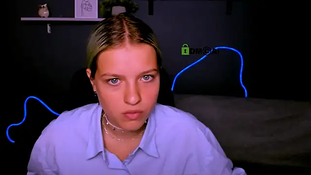 kaela spell  online show from 09/30/25, 12:55