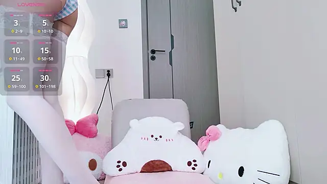 Snapshot of schoolgirl-nurse chatting on 02/07/26, 08:00 schoolgirl-nurse online show from 02/07/26, 08:00