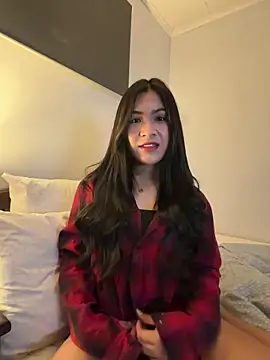 Snapshot of ZoeyJohnson chatting on 03/03/26, 10:44 ZoeyJohnson online show from 03/03/26, 10:44