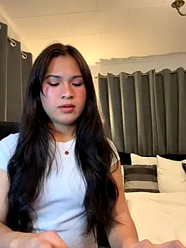 Snapshot of ZoeyJohnson chatting on 10/24/25, 08:02 ZoeyJohnson online show from 10/24/25, 08:02