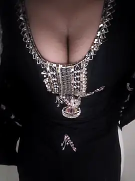 BellaxTrans online show from 04/13/26, 11:58