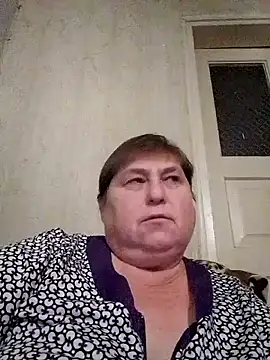 Snapshot of Nikusya-51 chatting on 10/21/25, 06:18 Nikusya-51 online show from 10/21/25, 06:18