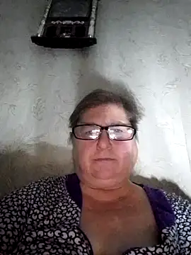 Snapshot of Nikusya-51 chatting on 10/30/25, 06:38 Nikusya-51 online show from 10/30/25, 06:38