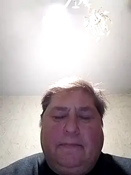 Snapshot of Nikusya-51 chatting on 10/18/25, 05:37 Nikusya-51 online show from 10/18/25, 05:37