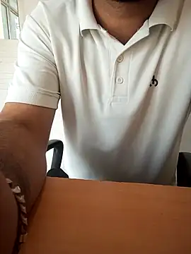 karandeep Bhagat online show from 10/01/25, 05:12