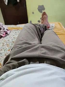 karandeep Bhagat online show from 04/23/26, 12:29