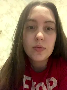 Snapshot of siennsky chatting on 10/19/25, 07:05 siennsky online show from 10/19/25, 07:05