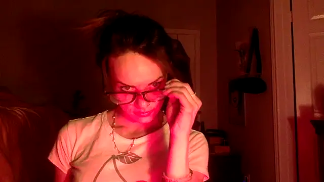 Texxaspearl online show from 02/18/26, 11:06