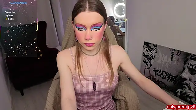 KarenSmitht online show from 01/17/26, 01:58