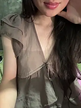 Snapshot of Bella_sexy98 chatting on 06/04/26, 02:55 Bella sexy98 online show from 06/04/26, 02:55