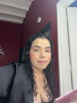 Snapshot of krisstenSantos chatting on 02/03/26, 01:49 krisstenSantos online show from 02/03/26, 01:49