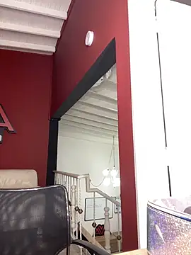 krisstenSantos online show from 10/24/25, 12:04